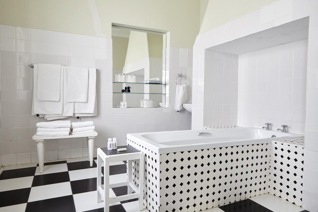 Lord Milner Hotel Matjiesfontein Bagian luar foto