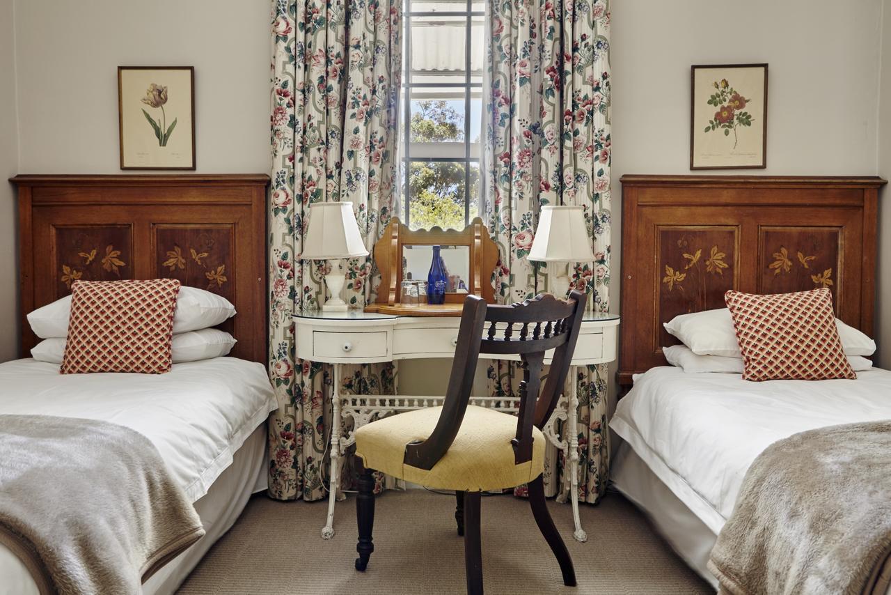 Lord Milner Hotel Matjiesfontein Bagian luar foto