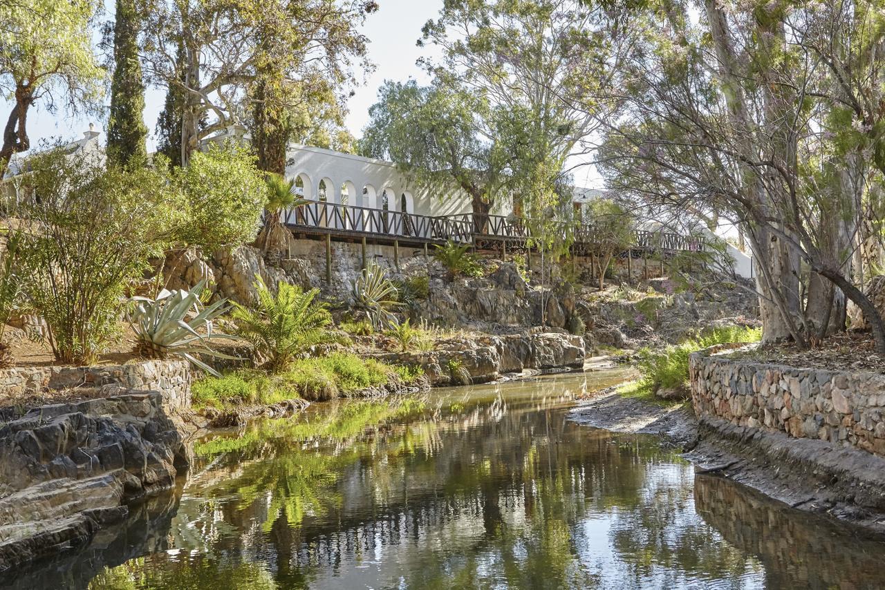 Lord Milner Hotel Matjiesfontein Bagian luar foto