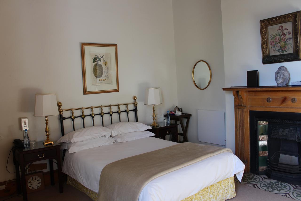 Lord Milner Hotel Matjiesfontein Bagian luar foto