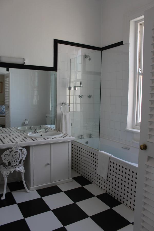 Lord Milner Hotel Matjiesfontein Bagian luar foto