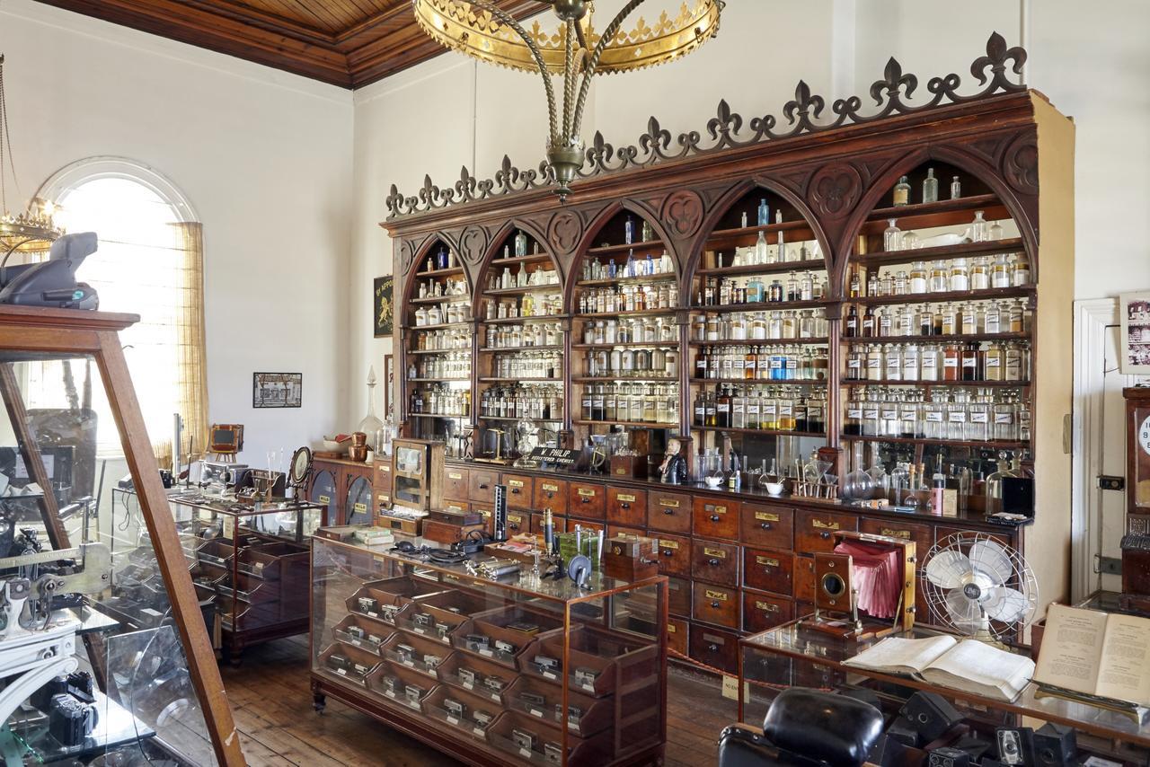 Lord Milner Hotel Matjiesfontein Bagian luar foto